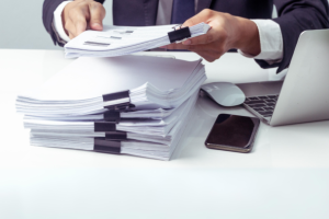 pelaporan pengelolaan limbah dan administrasi dokumen lingkungan